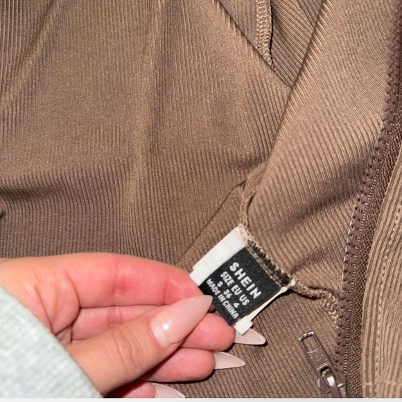 SHEIN Taupe Zip-Up Jacket - Picture 3 of 3